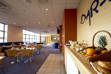 TRAVELODGE2