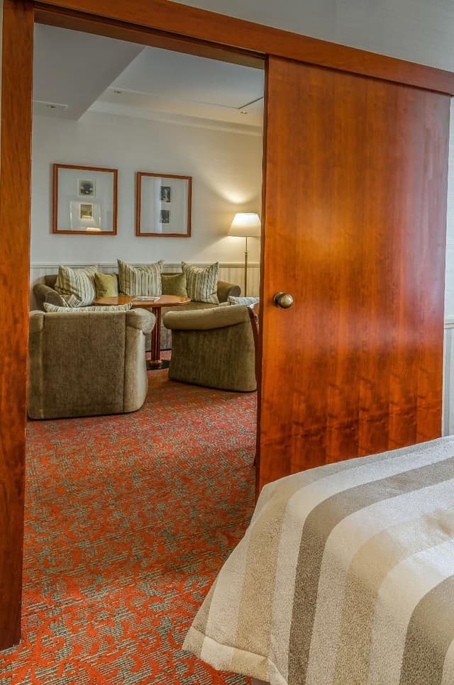 SUITE STANDARD