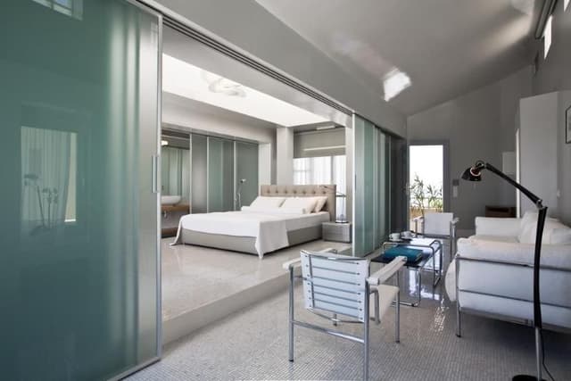 SUITE SEA VIEW