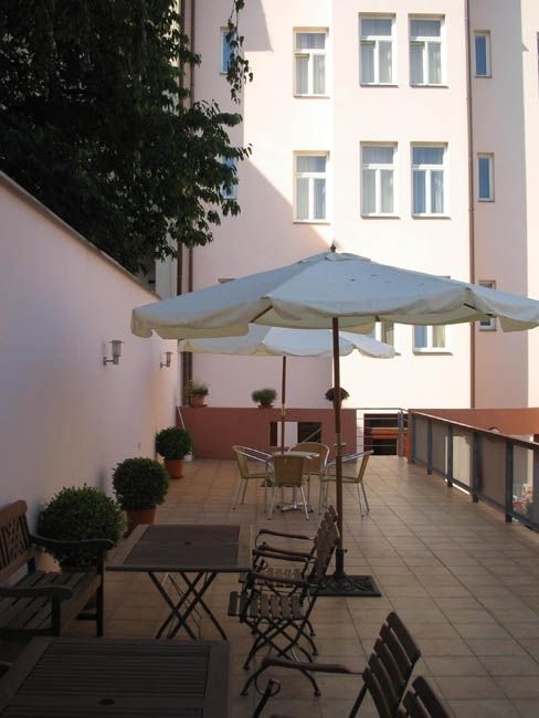 Hotel Carol2