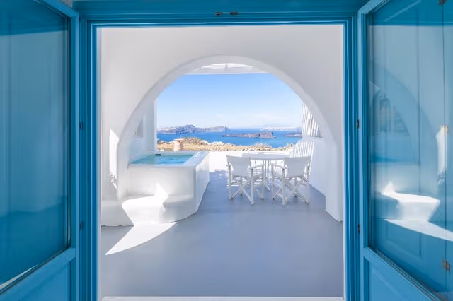 SUITE DELUXE WITH JACUZZI
