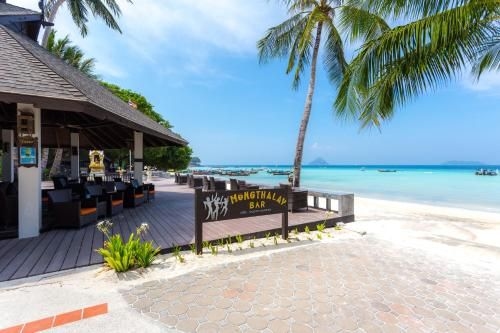 Phi Phi Holiday Resort1