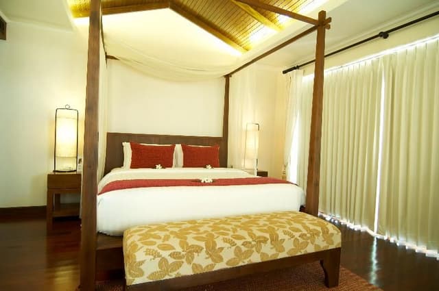 VILLA POOL VIEW TWO BEDROOMS