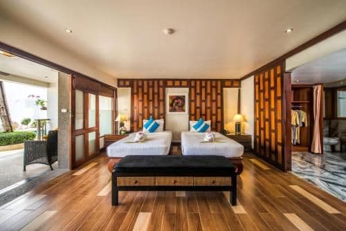 Deluxe Double or Twin Room with Pool Access