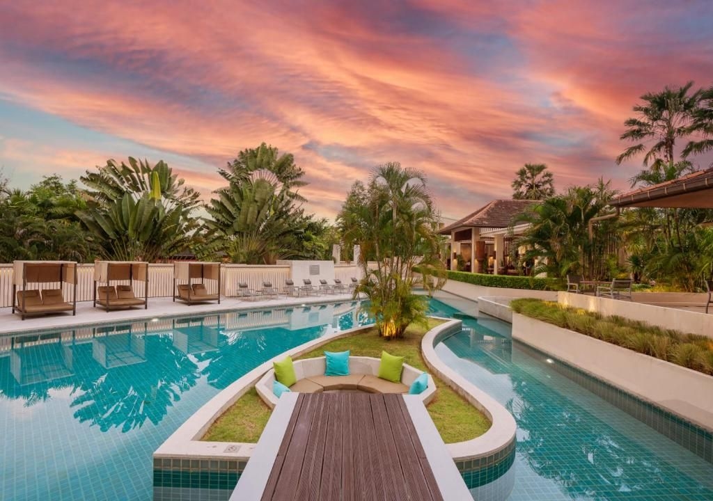 เดวา ภูเก็ต รีสอร์ท แอนด์ วิลล่า (Dewa Phuket Resort & Villas)0