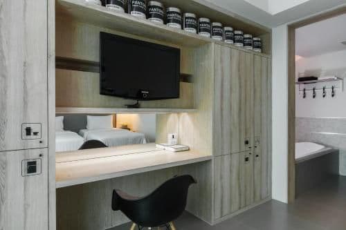 Deluxe Double or Twin Room