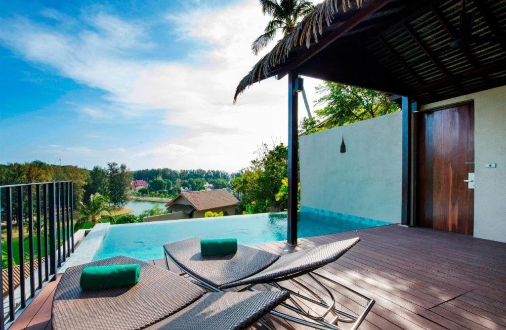 โรงแรมซันซูริ ภูเก็ต (Sunsuri Phuket Hotel)1