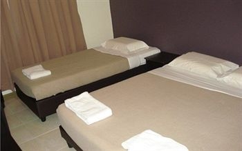 OYO 497 ESQ Ferringhi Hotel4