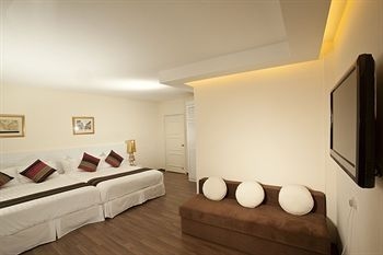 Deluxcious Heritage Hotel2