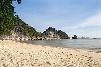 Apulit Island Resort3
