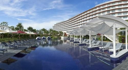 ฮิลตัน โอกินาว่า ชาตัน รีสอร์ต (Hilton Okinawa Chatan Resort)0