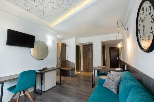 SUITE PREMIUM