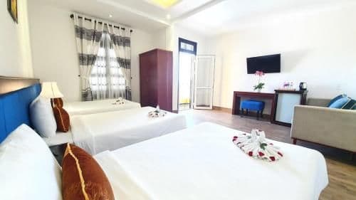 Deluxe Triple Room