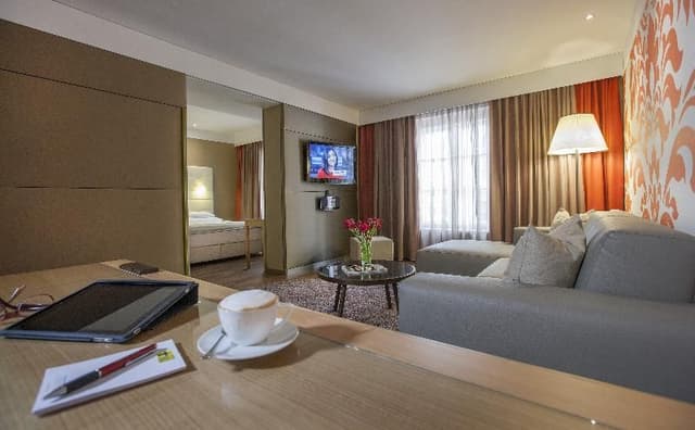 SUITE STANDARD