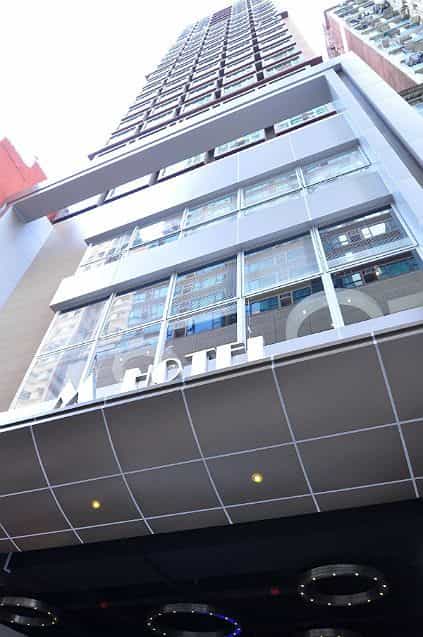 M1 Hotel