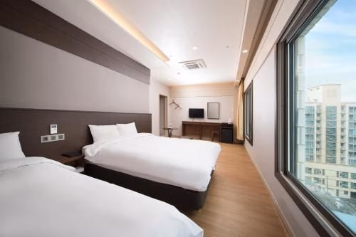 เชจู พาเลซ โฮเทล (Jeju Palace Hotel)1