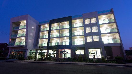 สวอนซี รีสอร์ต (Swansea Resort)0