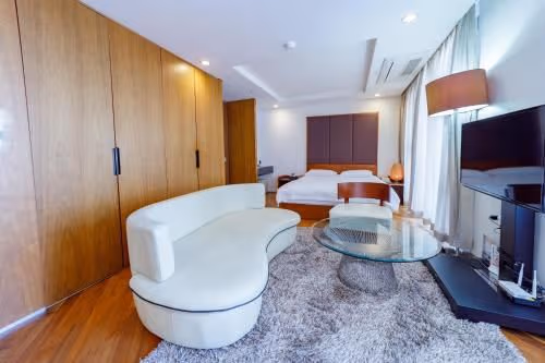 Blue Royal Family Suite