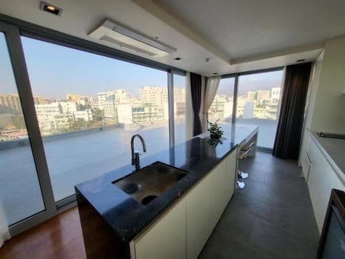 Penthouse Suite
