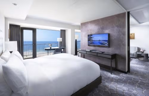 Junior Suite with Sea View - Main Building