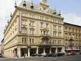 Ibis Styles Budapest Center0