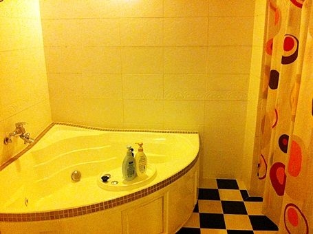 Wolgot Cinema Hotel4