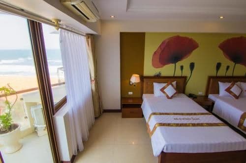 Deluxe Triple Room with Balcony and Sea View