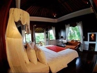 Anaheim Villa Lake Buyan3