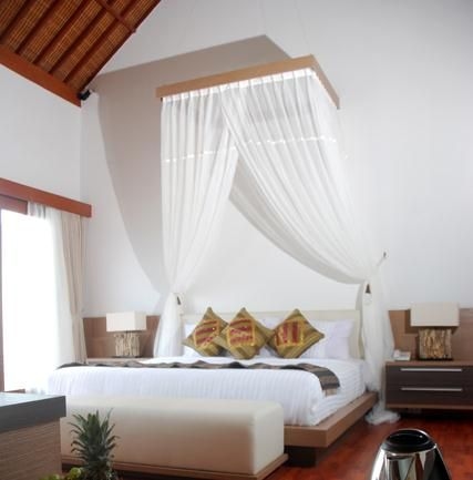 Water Edge Villa2