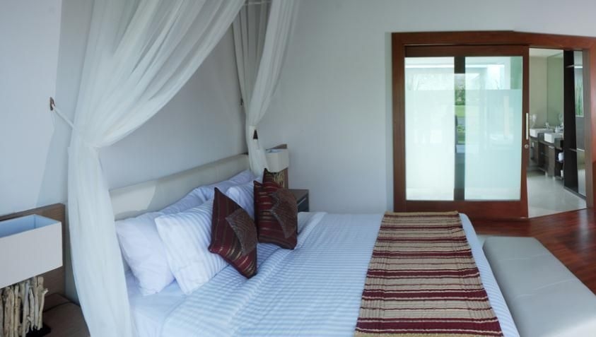 Water Edge Villa4