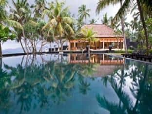 Nirwana Beach and Resort Nirwana Beach and Resort
