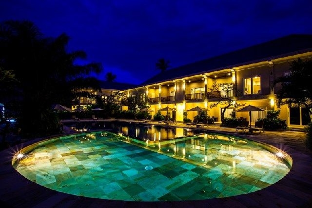 THE LOVINA Bali0