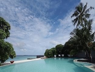 Adaaran Prestige Water Villas Resort3