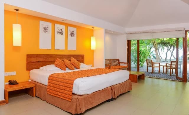VILLA BEACH FRONT