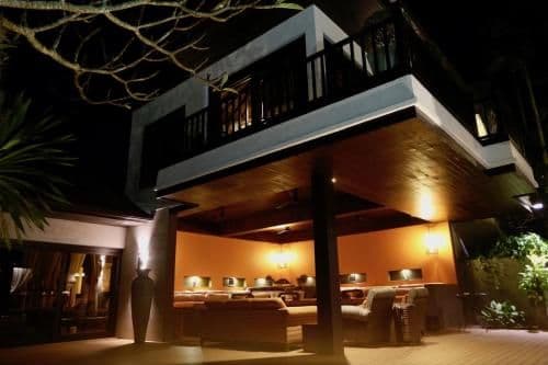 Nine-Bedroom Villa