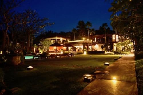 Nine-Bedroom Villa