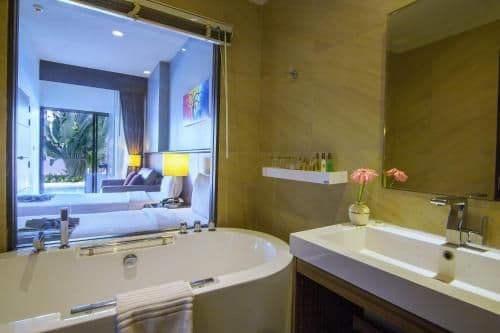 Duplex Family Pool Access Room