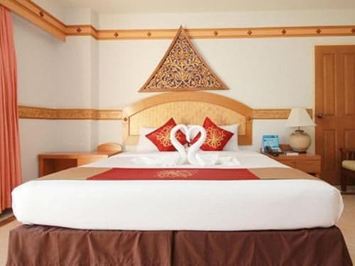 Deluxe Double or Twin Room