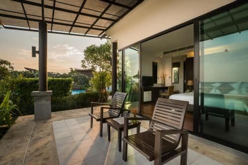 Villa - Beach Front