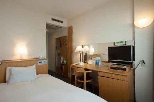 Single Room - Non-Smoking