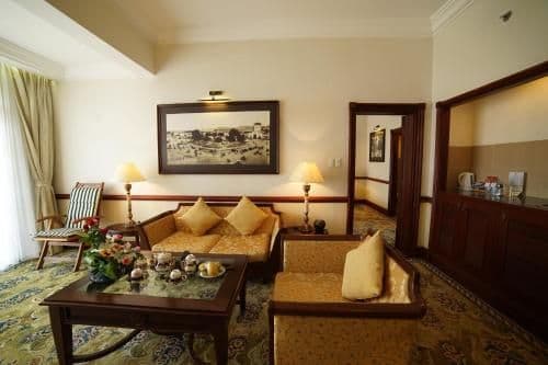 Deluxe Suite