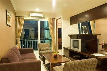 Galeri Ciumbuleuit Hotel1