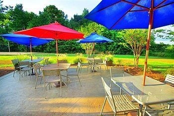 BEST WESTERN PLUS GADSDEN HOTE3