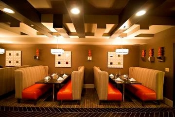 DOUBLETREE SUITES BY HILTON HU1