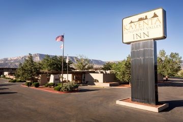 Monument Valley Inn0