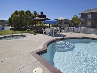 HOWARD JOHNSON EXPRESS INN EUREKA SPRINGS2