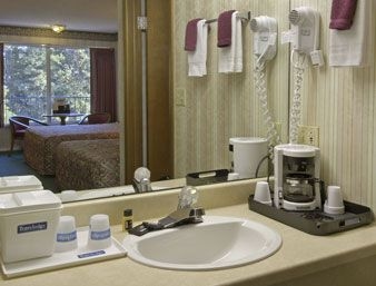 TRAVELODGE EUREKA SPRINGS3