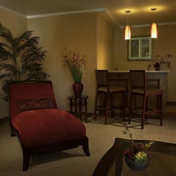 DOUBLETREE BY HILTON CLAREMONT1