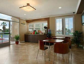 DAYS INN AND SUITES ANAHEIM DAYS INN AND SUITES ANAHEIM
