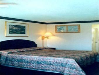 KNIGHTS INN SAN BERNARDINO1